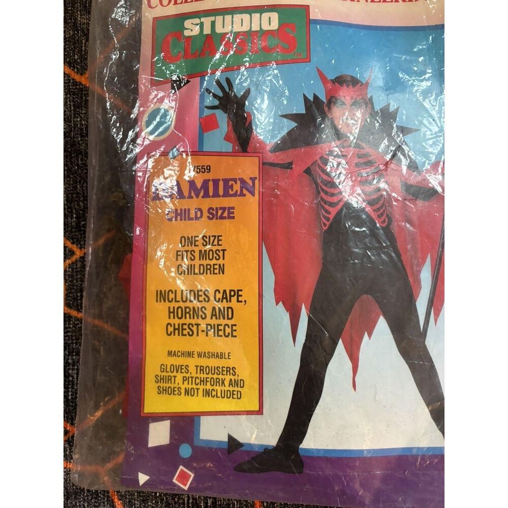 Devil Costume Child, Damien Child Costume, Halloween Costume For Kids - Picture 2 of 5